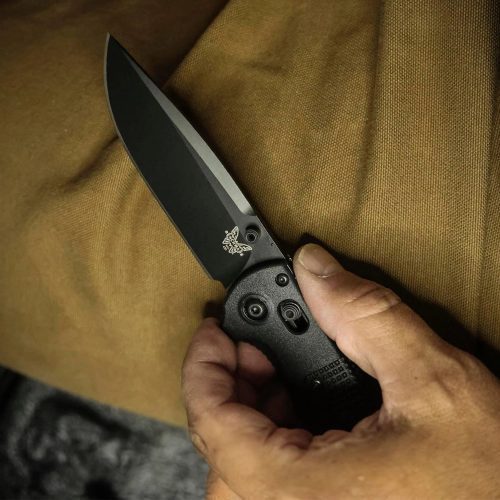 Benchmade430BK 02.lifestyle