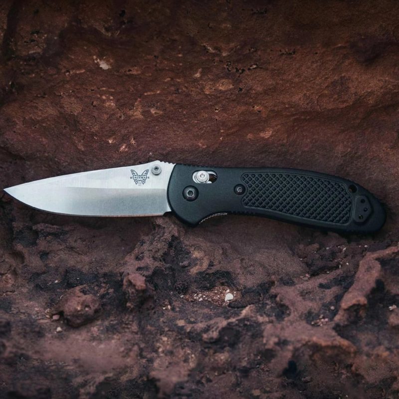 Benchmade551 S30V.lifestyle